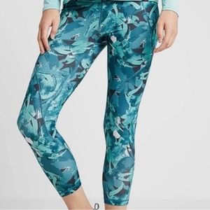 Patagonia Crop Leggings // Size XS